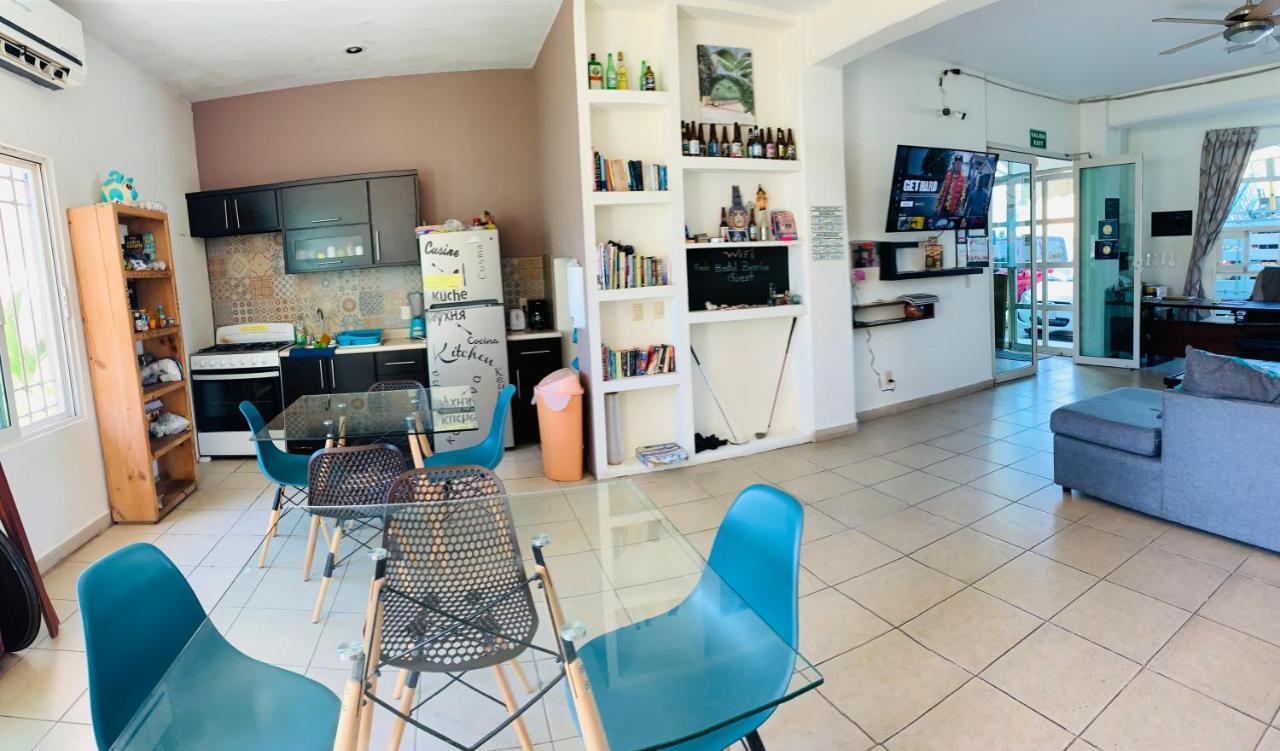 Hostal Bucerías Buitenkant foto